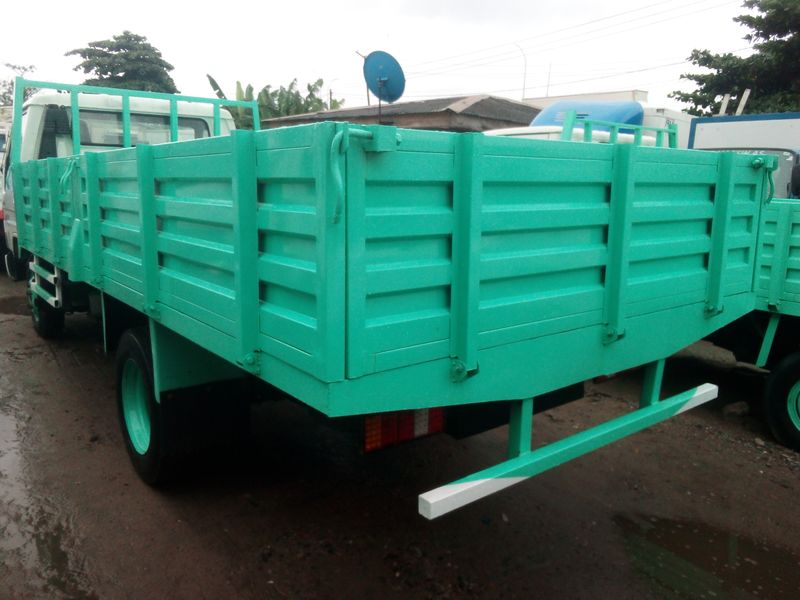 Thumbnail 4 of 2006 Toyota Dyna